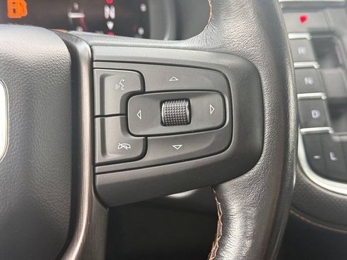 Used 2022 GMC Yukon XL AT4 w/ AT4 Premium Package AWD/4WD image 26