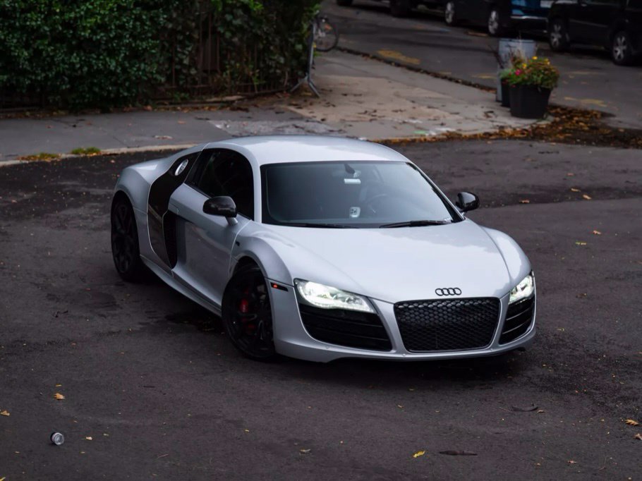 Used 2012 Audi R8 V10 AWD/4WD image 6