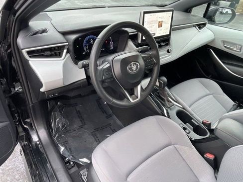 Certified 2025 Toyota Corolla FX w/ Convenience Package image 9