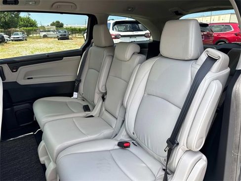 New 2026 Honda Odyssey EX-L image 4