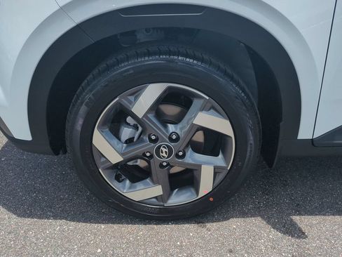 New 2026 Hyundai Venue SEL FWD image 11