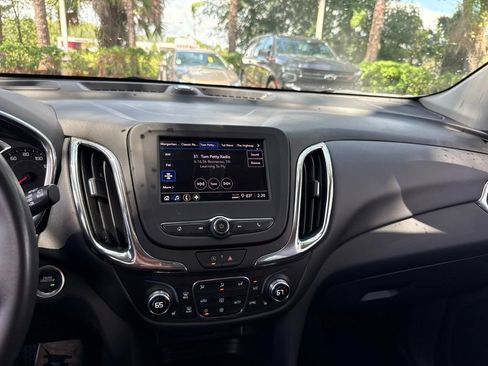 Used 2022 Chevrolet Equinox LT AWD/4WD image 72