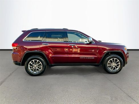 Used 2016 Jeep Grand Cherokee Limited w/ Trailer Tow Group IV image 8