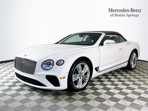 Used 2023 Bentley Continental GT S image 3