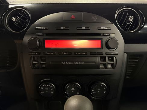 Used 2008 MAZDA MX-5 Miata Sport image 12