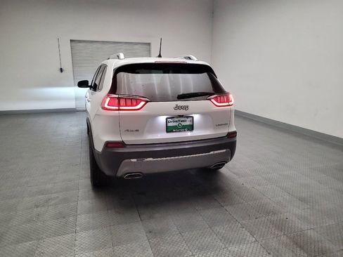 Used 2019 Jeep Cherokee Limited AWD/4WD image 6