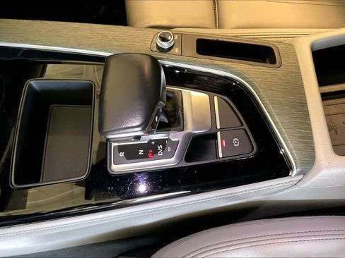 Used 2023 Audi A4 2.0T Premium Plus image 16