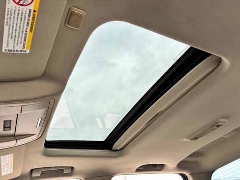 Used 2016 GMC Sierra 2500 Denali w/ Duramax Plus Package image 12