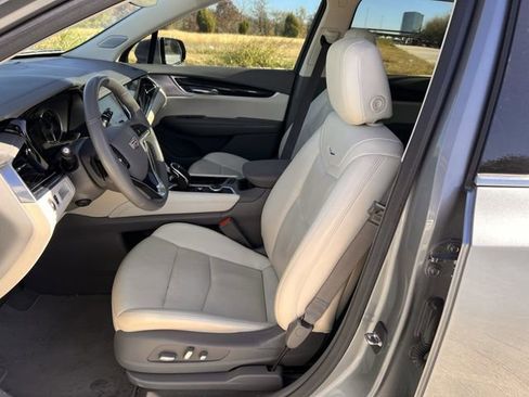 Certified 2023 Cadillac XT6 Premium Luxury image 24