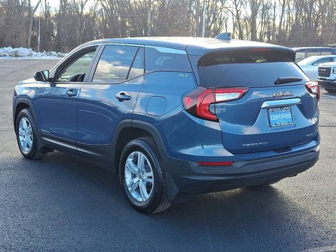 Certified 2024 GMC Terrain SLE w/ LPO, Floor Liner Package image 4