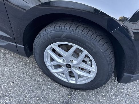 Used 2024 Ford Edge SEL image 12