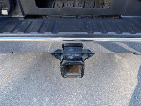 Used 2019 Chevrolet Silverado 1500 LT image 13