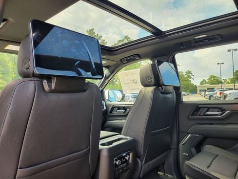 New 2026 GMC Yukon Denali w/ Denali Reserve Package RWD image 28