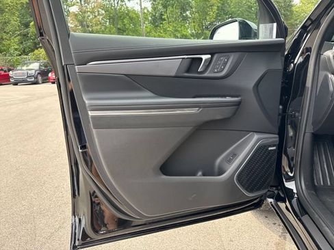 New 2027 Buick Enclave Sport Touring w/ Power Package FWD image 12