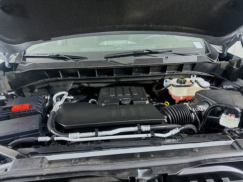 Used 2024 Chevrolet Silverado 1500 Custom w/ LPO, Dark Essentials Package image 31