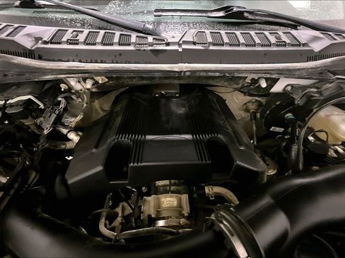 Used 2019 Ford F150 XLT w/ Equipment Group 302A Luxury image 30