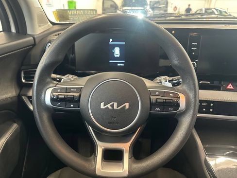 Certified 2023 Kia Sportage LX AWD/4WD image 7