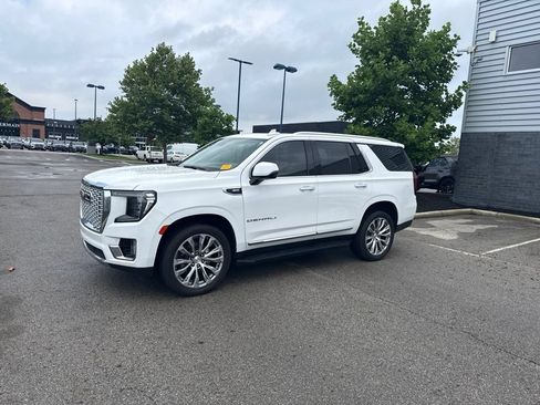 Used 2021 GMC Yukon Denali AWD/4WD image 1
