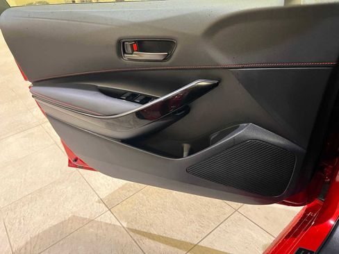 Certified 2025 Toyota Corolla Premium Plus image 17