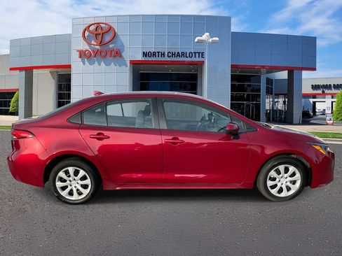 Used 2024 Toyota Corolla LE image 8