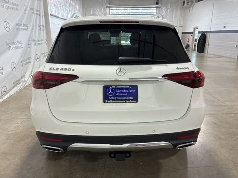 New 2026 Mercedes-Benz GLE 450e 4MATIC image 4