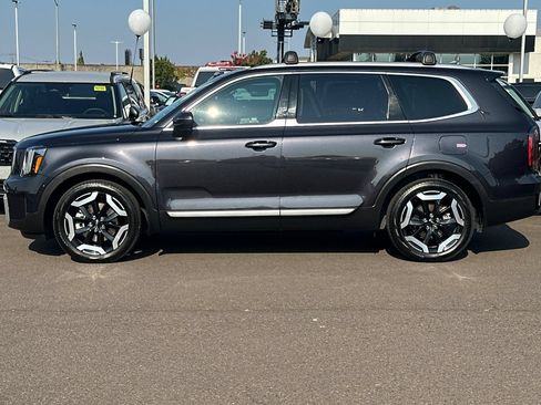 Used 2025 Kia Telluride EX AWD/4WD image 7