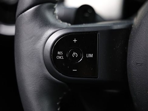 Used 2024 MINI Cooper S FWD image 32