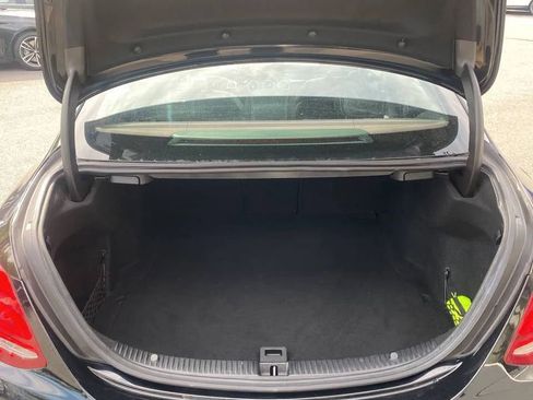 Used 2015 Mercedes-Benz C 300 4MATIC Sedan image 5