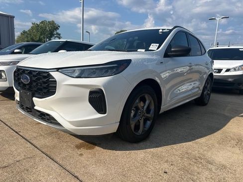 Used 2023 Ford Escape ST-Line w/ Tech Pack #1 image 1
