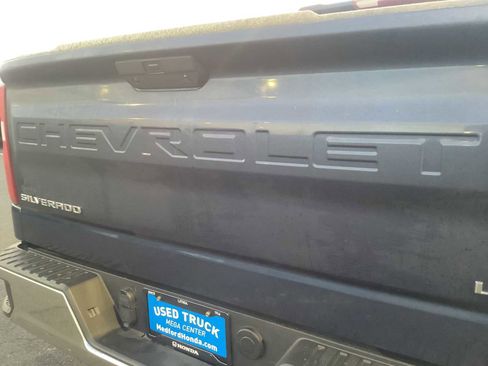 Used 2021 Chevrolet Silverado 1500 LT image 7