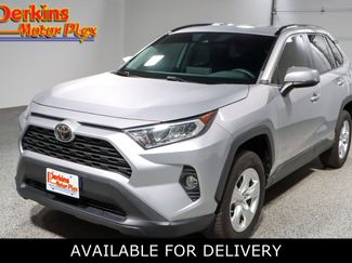 Used 2021 Toyota RAV4 XLE video 1