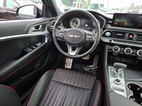 Certified 2023 Genesis G70 2.0T w/ Sport Prestige Package image 14