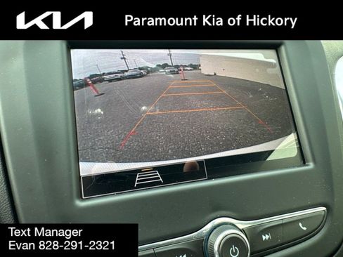 Used 2023 Chevrolet Equinox LT FWD image 22
