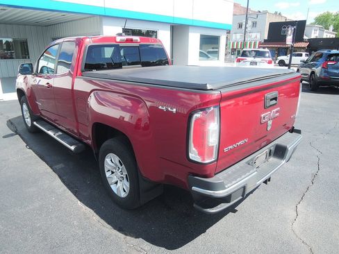 Used 2017 GMC Canyon SLE w/ SLE Convenience Package AWD/4WD image 7