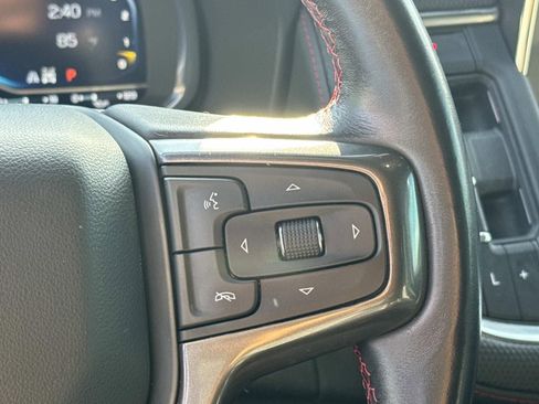 Used 2022 Chevrolet Suburban RST w/ Sport Performance Package image 24