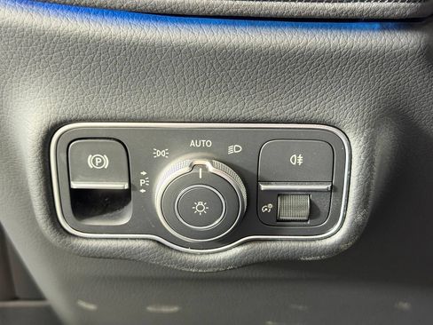 Used 2025 Mercedes-Benz G 63 AMG 4MATIC image 38