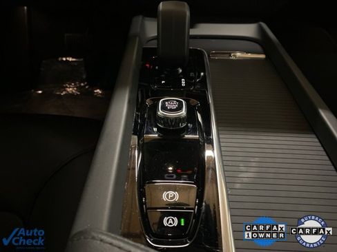 Used 2025 Volvo S60 B5 Core image 47