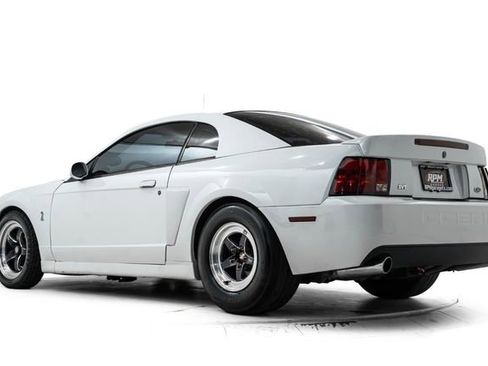 Used 2003 Ford Mustang Cobra RWD image 10