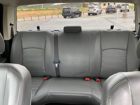 Used 2017 RAM 2500 Tradesman w/ Popular Equipment Group AWD/4WD image 12