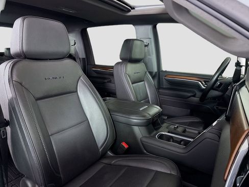 Certified 2024 GMC Sierra 3500 Denali w/ Denali Reserve Package image 34