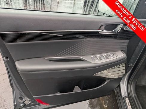 Used 2024 Hyundai Palisade Calligraphy image 14