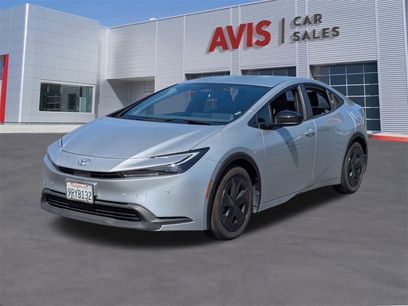 Used 2025 Toyota Prius LE