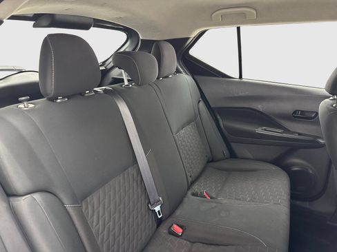 Used 2022 Nissan Kicks S FWD image 43