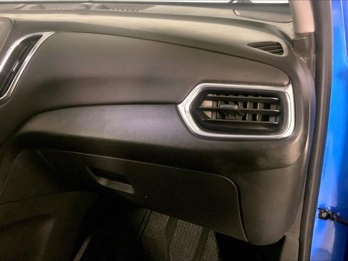 Used 2024 Chevrolet Equinox LT w/ LPO, Floor Liner Package FWD image 16