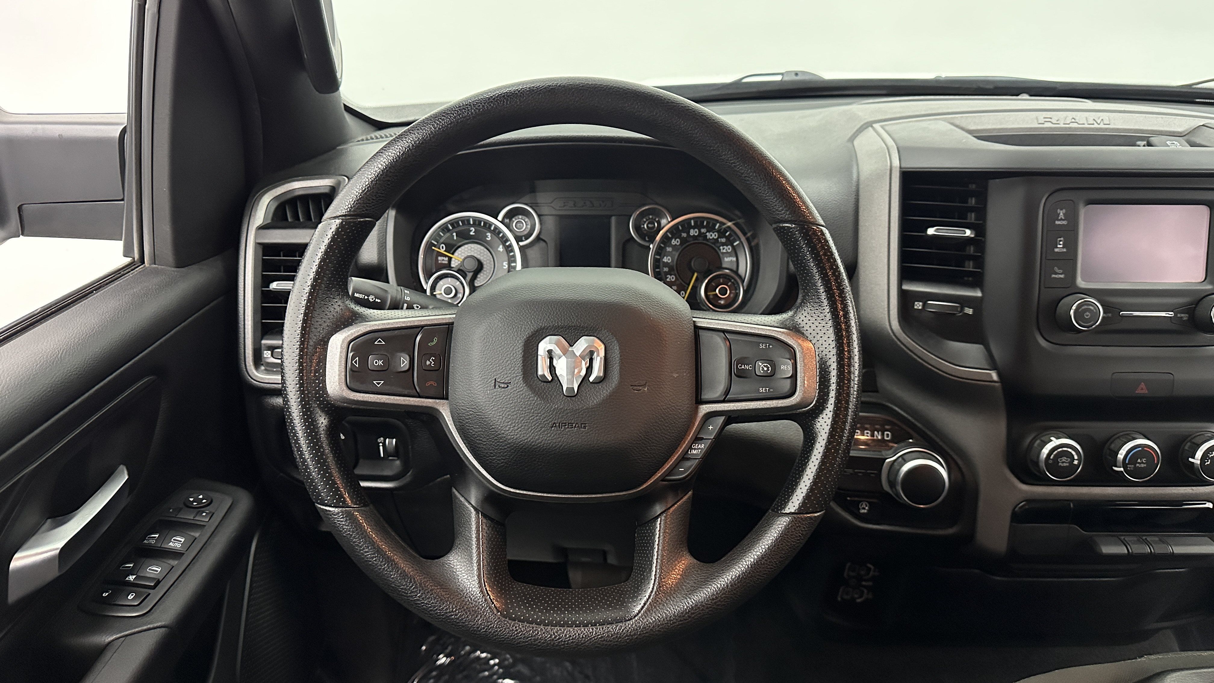 Used 2022 RAM 1500 Tradesman RWD image 27