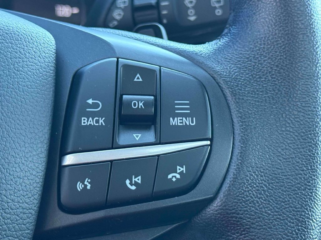 Used 2020 Ford Explorer XLT w/ Equipment Group 202A AWD/4WD image 19