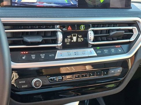 Certified 2023 BMW X3 xDrive30i w/ M Sport Package image 18