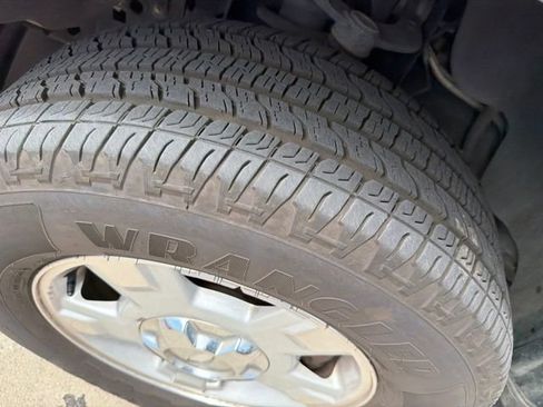 Used 2013 Ford F150 XLT w/ Mid Equipment Group RWD image 12