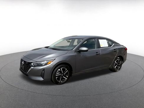 Used 2025 Nissan Sentra SV FWD image 6