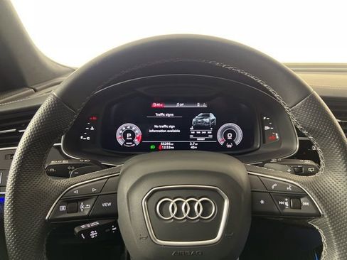 Used 2023 Audi SQ8 Prestige image 23